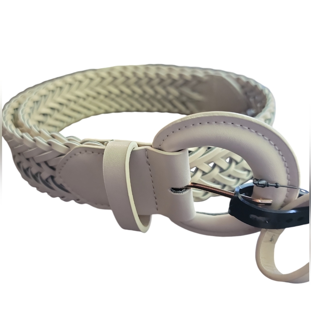 Ellen Tracy belt , size M and S